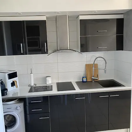 Vue Port Avec Parking Prive דירה